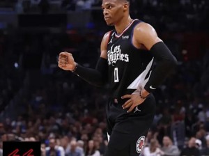 NBA英雄之玩转维斯布鲁克：全面解读威少技能的策略指南